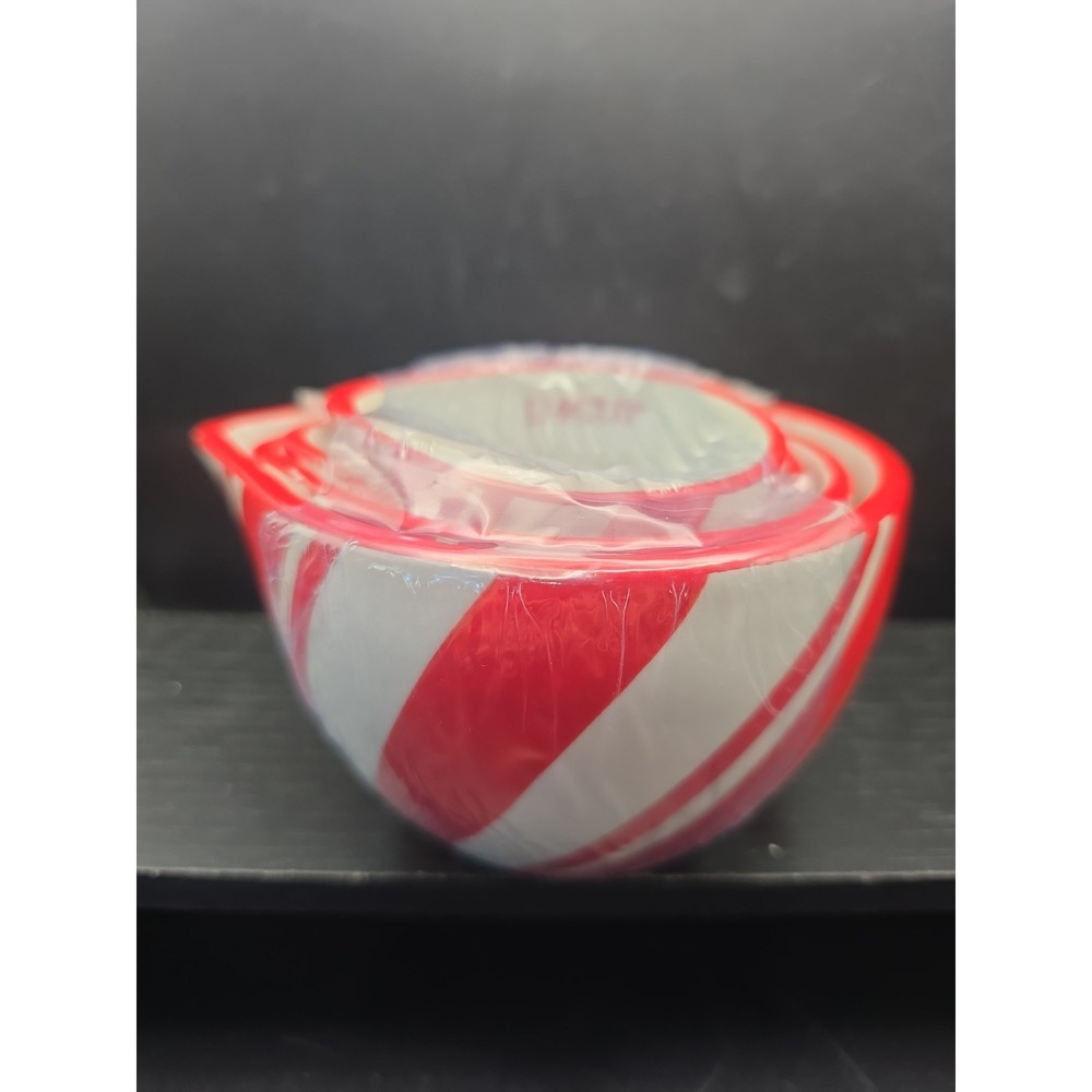 Candy Cane design ceramic measuring cups. HTF!! Rare